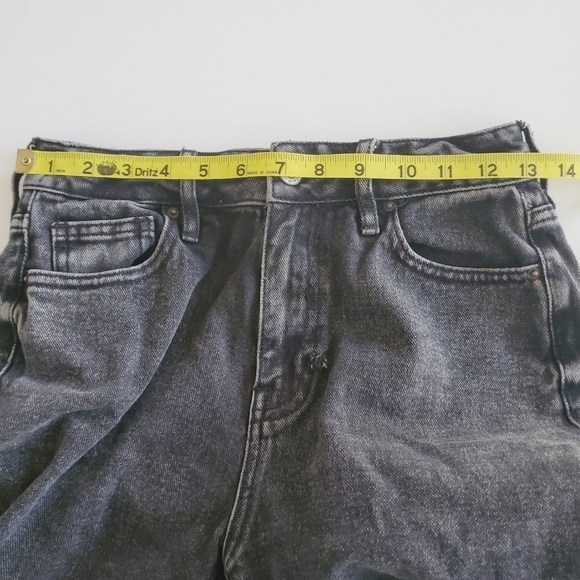 7181 * PacSun Mom Jeans Denim Black Gray Size 25 - Picture 8 of 12